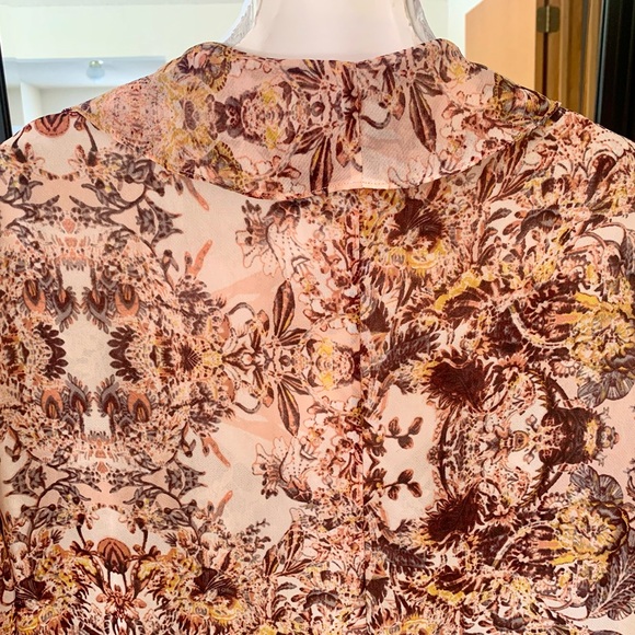 BCBGENERATION Long Sheer Floral Browns Kimono - Picture 4 of 5